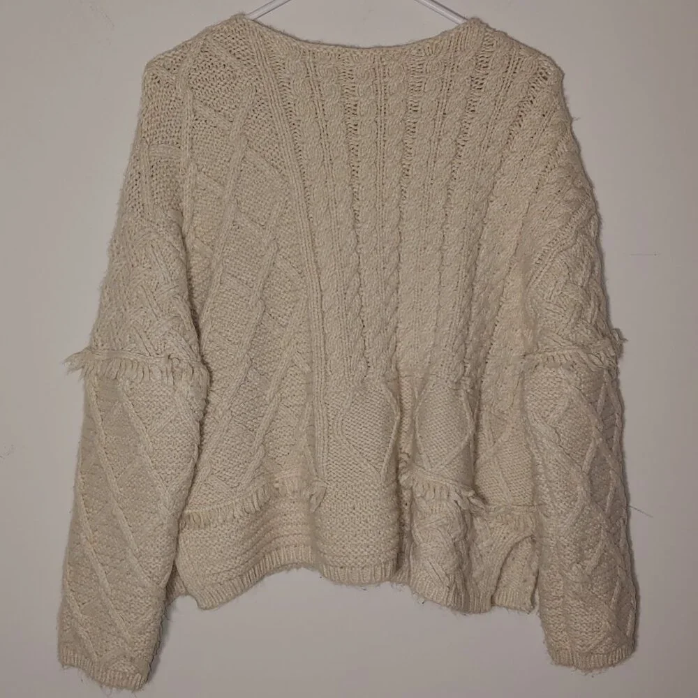 Zara Chunky Cable Knit Patchwork Fringe Details Crew Neck Sweater Size M Cream